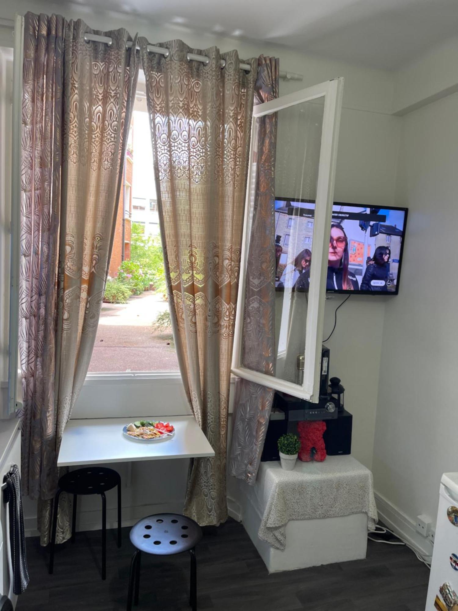 Tour Montparnasse Bed and Breakfast París Exterior foto