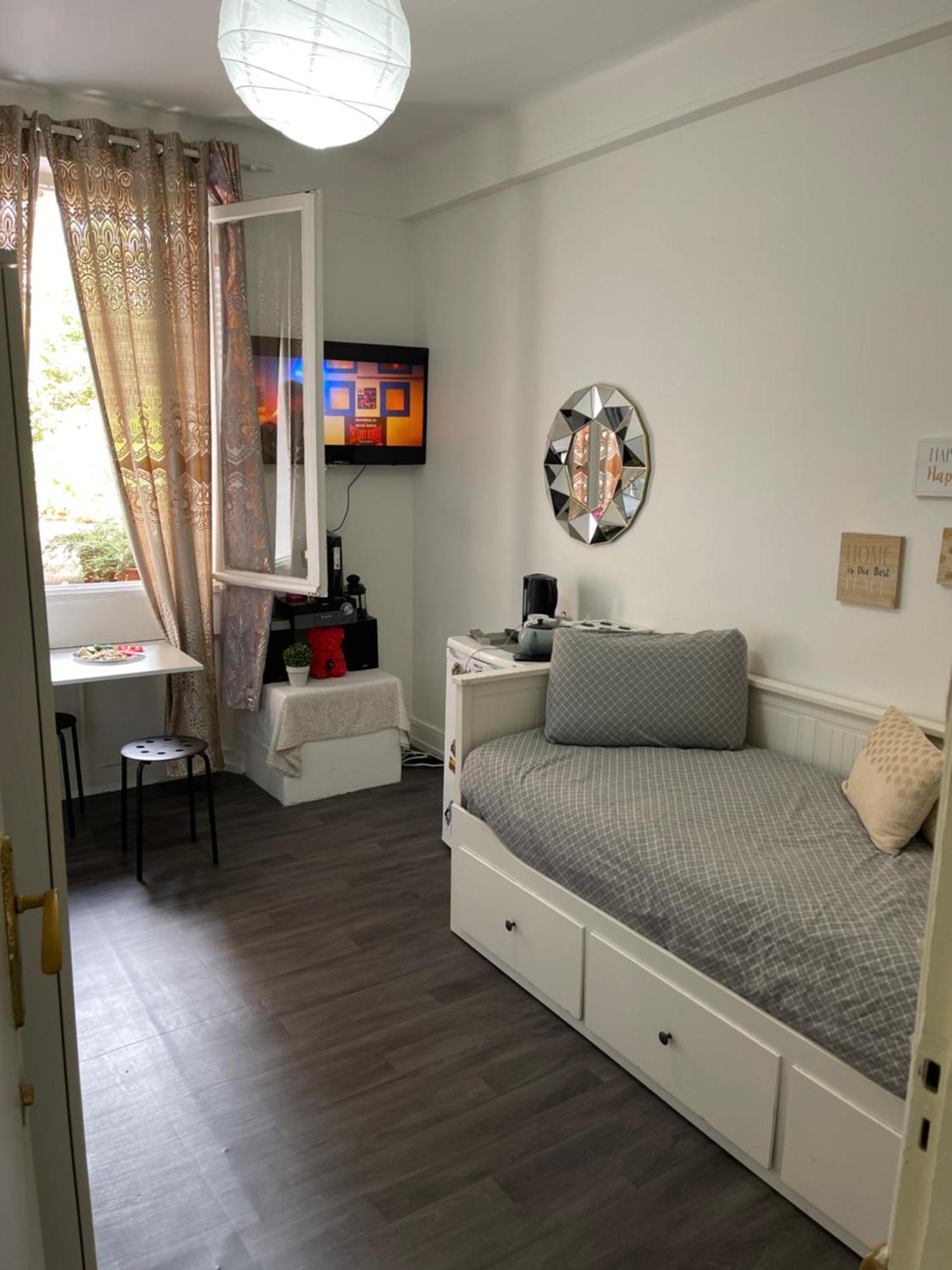 Tour Montparnasse Bed and Breakfast París Exterior foto
